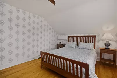 72 Third Street, Newport, RI 02840 - Photo 23