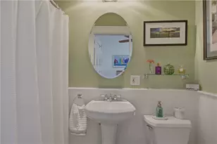 72 Third St, Newport, RI 02840 - Photo 15