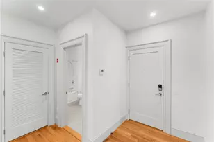 31 Parade St, Providence, RI 02909 - Photo 17