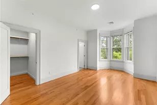 31 Parade St, Providence, RI 02909 - Photo 7