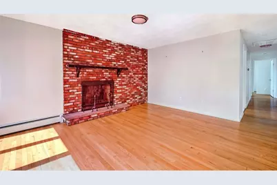 8 Ashby Street, Johnston, RI 02919 - Photo 7