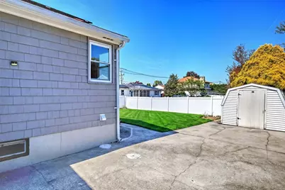 8 Ashby Street, Johnston, RI 02919 - Photo 37
