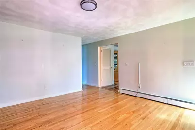 8 Ashby Street, Johnston, RI 02919 - Photo 9