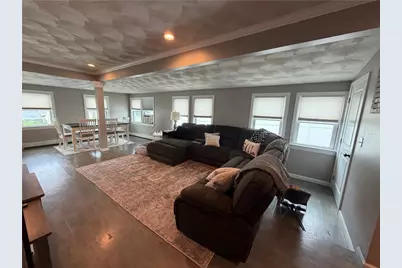 35 Bellman Avenue, Warwick, RI 02886 - Photo 9