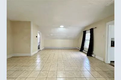 137 Sutton Street, Providence, RI 02903 - Photo 9