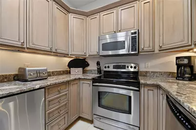 118 Bay Street #4, Westerly, RI 02891 - Photo 15