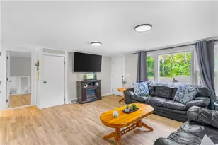 147 Danielson Pike, Foster, RI 02825 - Photo 7