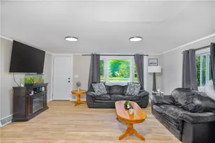 147 Danielson Pike, Foster, RI 02825 - Photo 5