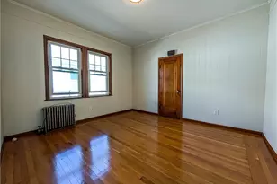 102 Burnside St, Cranston, RI 02910 - Photo 17