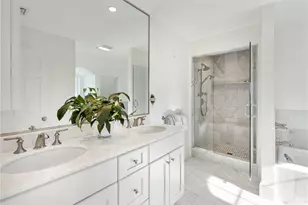 591 Ocean Ave, Newport, RI 02840 - Photo 25