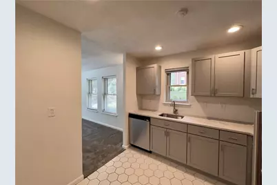 3524 West Shore Road #610, Warwick, RI 02886 - Photo 9