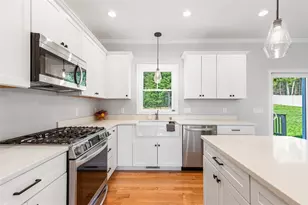 14 Minglewood Dr, Coventry, RI 02816 - Photo 17