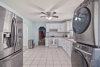 19 Carr Street, Providence, RI 02905 - Photo 5