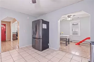 19 Carr St, Providence, RI 02905 - Photo 7