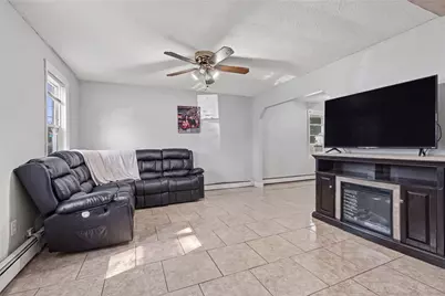 19 Carr Street, Providence, RI 02905 - Photo 9