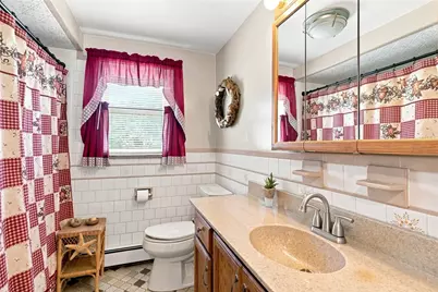 10 Grant Street, West Warwick, RI 02893 - Photo 33