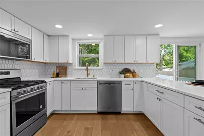 79 West Allenton Road, North Kingstown, RI 02852 - Photo 19