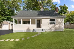 79 W Allenton Rd, North Kingstown, RI 02852 - Photo 1