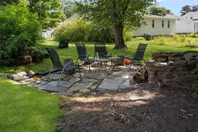 172 Danielson Pike, Scituate, RI 02857 - Photo 9