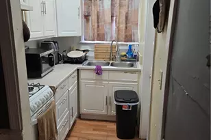 3 Barrett St, Cumberland, RI 02864 - Photo 7