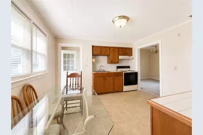 276 East Street, Cranston, RI 02920 - Photo 9