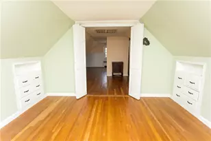 499 Squantum Dr, Warwick, RI 02888 - Photo 27