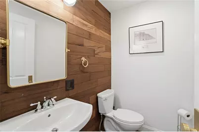 2269 East Main Road, Portsmouth, RI 02871 - Photo 29