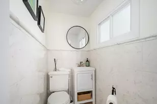 13 Manchester St, Warwick, RI 02888 - Photo 23