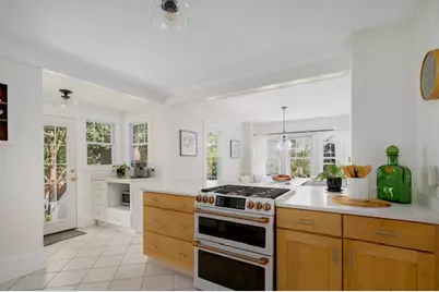 13 Manchester Street, Warwick, RI 02888 - Photo 21