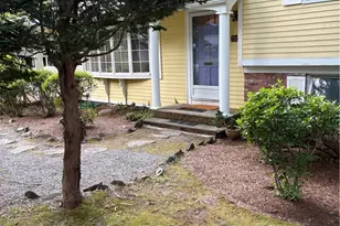 65 Hedgegrow Dr, Warwick, RI 02886 - Photo 1