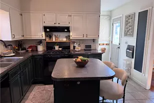 102 Hillard Ave, Warwick, RI 02886 - Photo 21