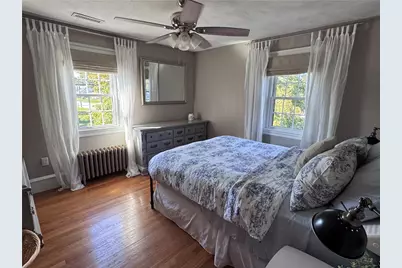 102 Hillard Avenue, Warwick, RI 02886 - Photo 29