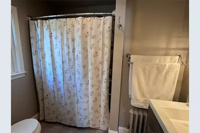 102 Hillard Avenue, Warwick, RI 02886 - Photo 33