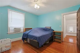85 Hughes Ave, Pawtucket, RI 02861 - Photo 9