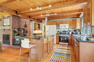 184 Field Stone Ln, Tiverton, RI 02878 - Photo 11