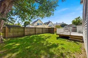 32 Adams Ave, East Providence, RI 02915 - Photo 23