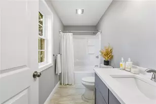 32 Adams Ave, East Providence, RI 02915 - Photo 17