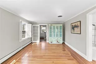 77 Ausdale Rd, Cranston, RI 02910 - Photo 5