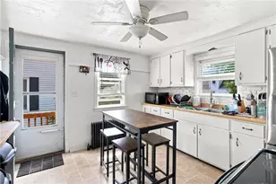 71 Ash Ave, Cranston, RI 02910 - Photo 7