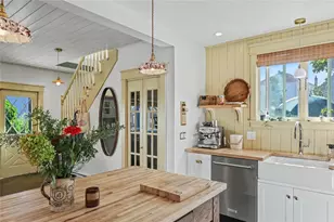 307 Main St, Warren, RI 02885 - Photo 17