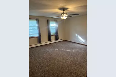 594 Oaklawn Avenue, Cranston, RI 02920 - Photo 9