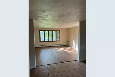 594 Oaklawn Avenue, Cranston, RI 02920 - Photo 7