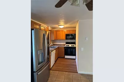 594 Oaklawn Avenue, Cranston, RI 02920 - Photo 3