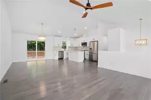 18 Pleasant View Ave, Johnston, RI 02919 - Photo 15