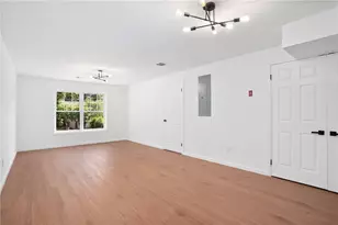 18 Pleasant View Ave, Johnston, RI 02919 - Photo 5
