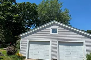 2447 Division Rd, East Greenwich, RI 02818 - Photo 25