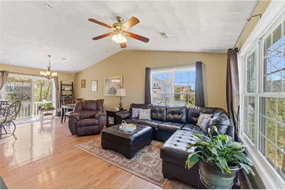 48 Harris Avenue, Warwick, RI 02889 - Photo 11