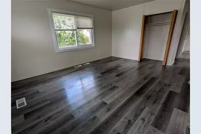 13 Buck Road #A, Middletown, RI 02842 - Photo 5