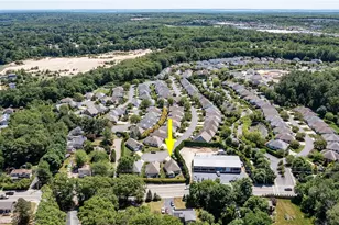 40 Enzo Dr, Coventry, RI 02816 - Photo 5