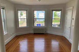 32 Sisson St, Pawtucket, RI 02860 - Photo 27